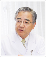 主任教授 山科　章